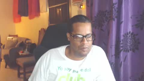 Snapshot of toni2814 chatting on 16, 10, 2025 Antonio online show from 16, 10, 2025