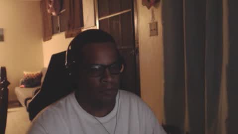 Snapshot of toni2814 chatting on 3, 2, 2026 Antonio online show from 3, 2, 2026