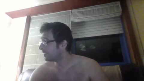 toni640128 online show from 14, 11, 2025