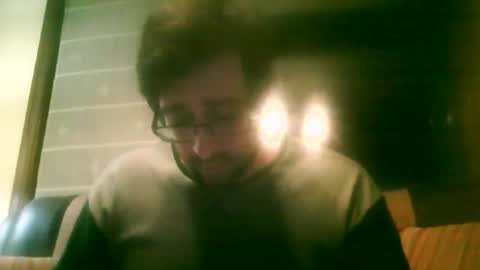 toni640128 online show from 19, 1, 2026