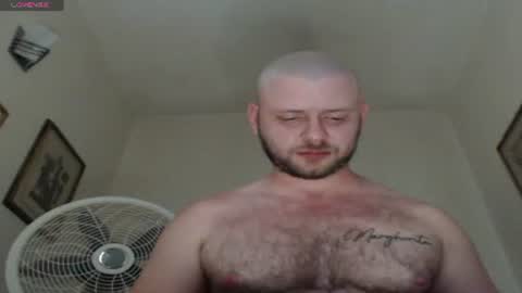 Snapshot of tony_white_7 chatting on 23, 7, 2026 TONY online show from 23, 7, 2026