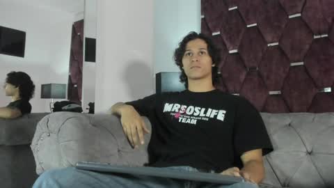 Tony Benedetti online show from 11, 4, 2026