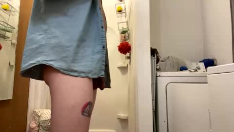 tonyclark825 online show from 25, 2, 2025