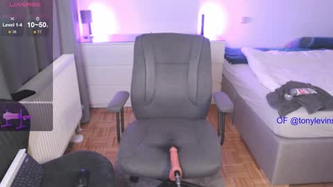 Tony online show from 28, 1, 2025