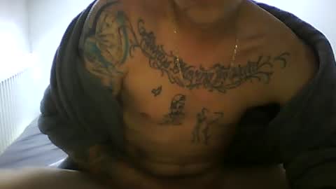 tonystrawberry online show from 5, 7, 2026