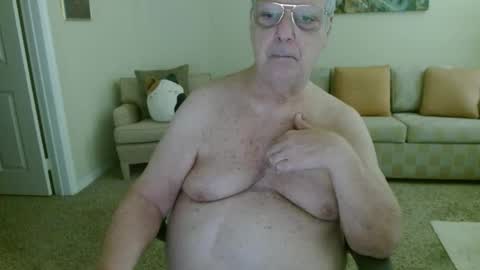 Snapshot of tonysview12000 chatting on 5, 2, 2026 tonysview12000 online show from 5, 2, 2026