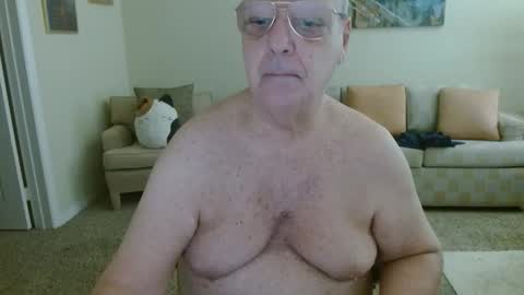 Snapshot of tonysview12000 chatting on 15, 3, 2026 tonysview12000 online show from 15, 3, 2026