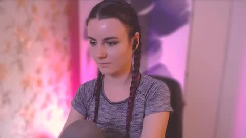 Elizabeth online show from 28, 2, 2025