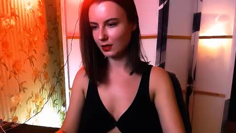 Elizabeth online show from 12, 9, 2025