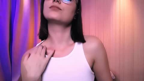 Elizabeth online show from 3, 12, 2025