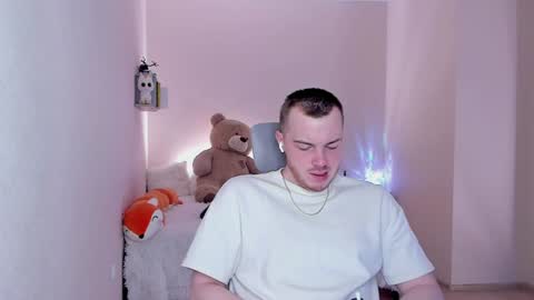 Snapshot of toohornyserj chatting on 27, 12, 2024 toohornyserj online show from 27, 12, 2024