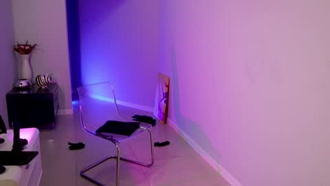 Snapshot of toomuch_wet_ chatting on 17, 12, 2024 Come find me on Fansly online show from 17, 12, 2024