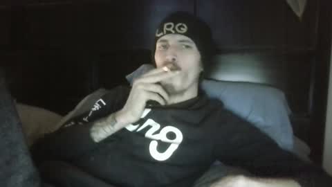 Snapshot of tootall803 chatting on 20, 12, 2024 TooTall803 online show from 20, 12, 2024