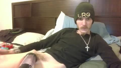 Snapshot of tootall803 chatting on 16, 1, 2025 TooTall803 online show from 16, 1, 2025