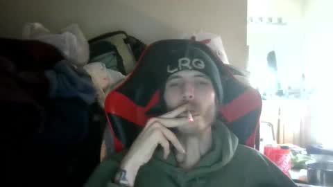 Snapshot of tootall803 chatting on 5, 3, 2025 TooTall803 online show from 5, 3, 2025