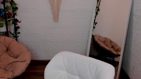 Yara online show from 6, 2, 2025