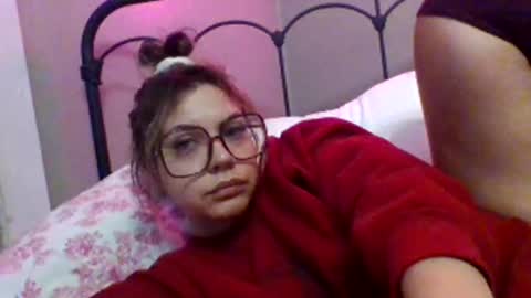 Snapshot of topangapink chatting on 7, 11, 2025 Topanga online show from 7, 11, 2025