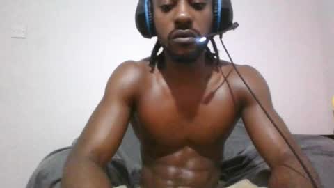 Snapshot of topasbadboi chatting on 10, 11, 2025 BlackX0nyx88 online show from 10, 11, 2025