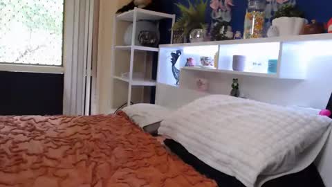 Milly online show from 2, 2, 2026