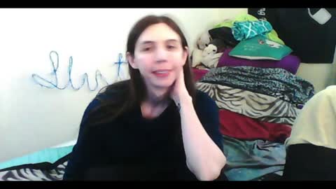 Luna online show from 11, 4, 2026