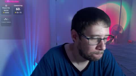 Snapshot of totoclown chatting on 13, 9, 2025 Thomas online show from 13, 9, 2025