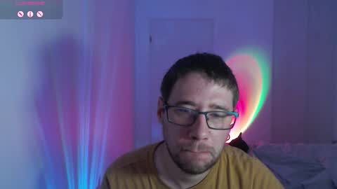 Snapshot of totoclown chatting on 31, 10, 2025 Thomas online show from 31, 10, 2025