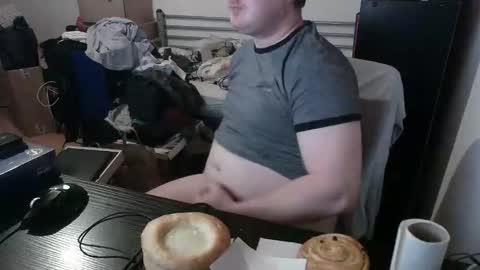 Snapshot of totox1989 chatting on 16, 12, 2024 Totox online show from 16, 12, 2024