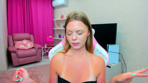 Touch The Heart online show from 3, 2, 2026