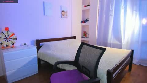 Ellina online show from 11, 1, 2026