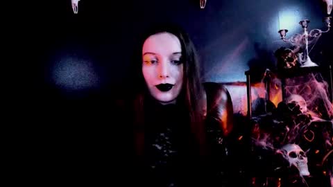 toxicdomme online show from 23, 3, 2026