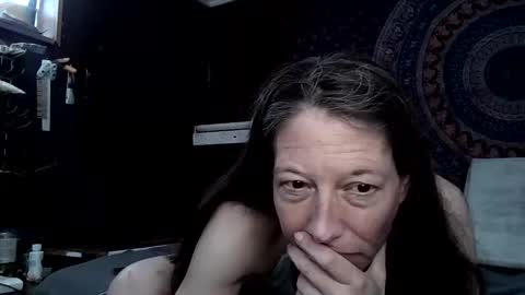 Snapshot of toxiclayne chatting on 2, 4, 2026 toxiclayne online show from 2, 4, 2026