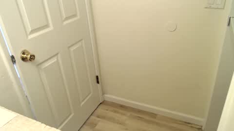 Snapshot of toy_gunn chatting on 5, 2, 2025 Toy Gunn online show from 5, 2, 2025