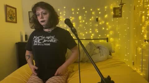 Snapshot of transcumchalice chatting on 21, 9, 2025 Mercy online show from 21, 9, 2025