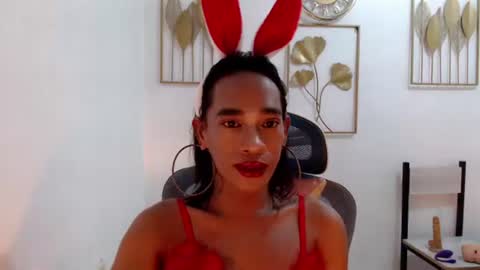 transeugene1990 online show from 25, 2, 2026