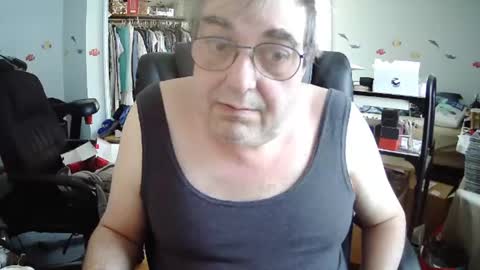 Snapshot of transmtfhello chatting on 24, 1, 2025 Peter online show from 24, 1, 2025