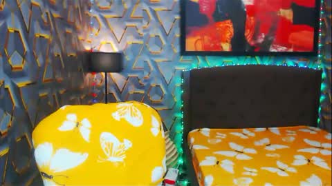 Snapshot of transplayfullolivia chatting on 13, 1, 2025 KYLIE BELLA  TS online show from 13, 1, 2025