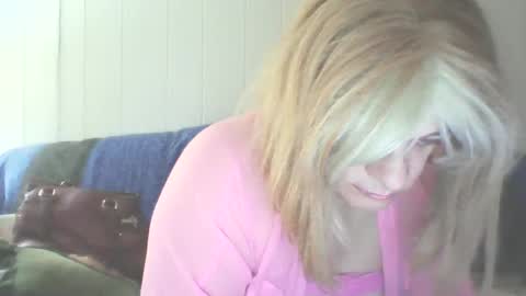 traphouseslutbunny4fun online show from 26, 1, 2025