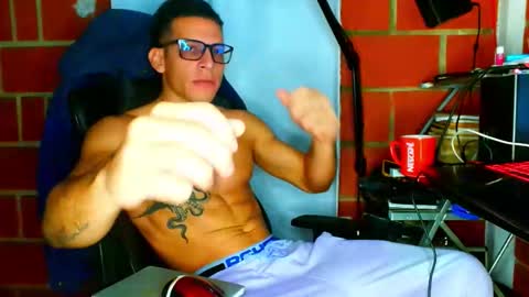 TRAVIS. online show from 17, 2, 2026