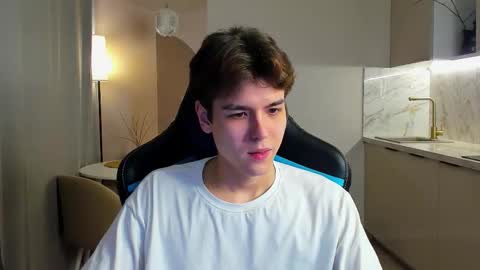 Snapshot of travisrivas chatting on 10, 9, 2025 travisrivas online show from 10, 9, 2025