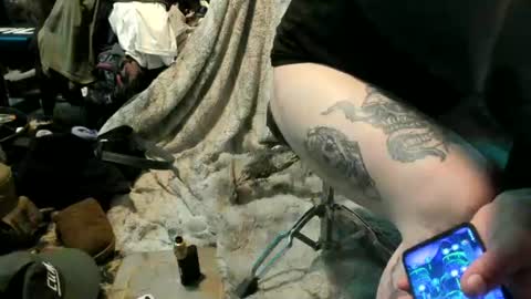 Travis online show from 19, 6, 2026