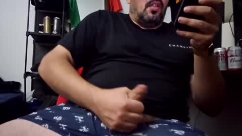 Snapshot of traxxxman1 chatting on 26, 9, 2025 traxxxman1 online show from 26, 9, 2025