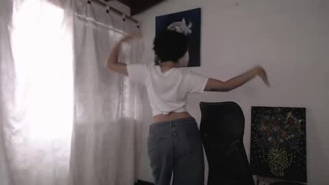 Snapshot of treasuresz chatting on 2, 5, 2026 Emily online show from 2, 5, 2026