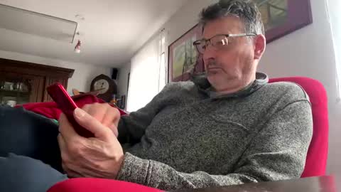 Snapshot of trebgeis1 chatting on 27, 2, 2025 trebgeis1 online show from 27, 2, 2025