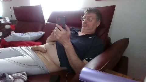 trebgeis1 online show from 2, 4, 2026