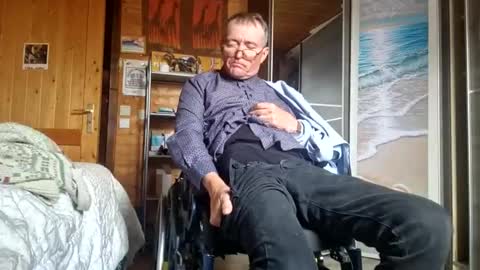 trekkertje12345 online show from 21, 4, 2026