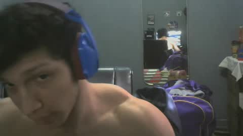 Snapshot of tremboman10 chatting on 9, 8, 2026 Trembo man online show from 9, 8, 2026