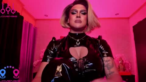 Jade online show from 3, 2, 2025