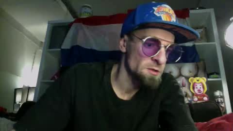 Trevor Reinson online show from 18, 11, 2025