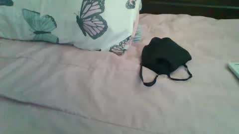 triana_bell online show from 26, 2, 2025