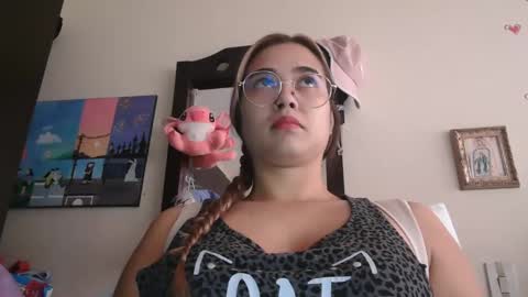 triana_bell online show from 16, 2, 2026